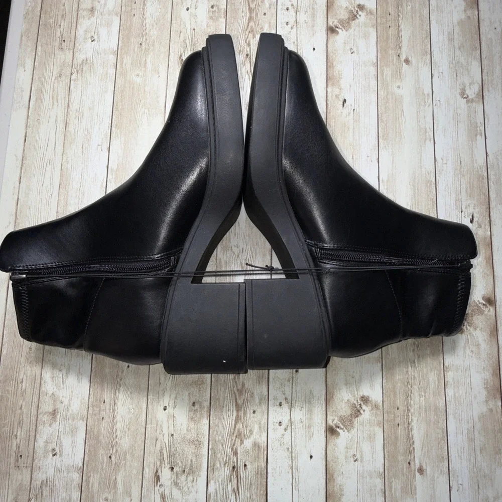 Madden Girl Women's‎ 11 M G-Easy Black Side Zip Ankle Boot Chunky Heels Casual